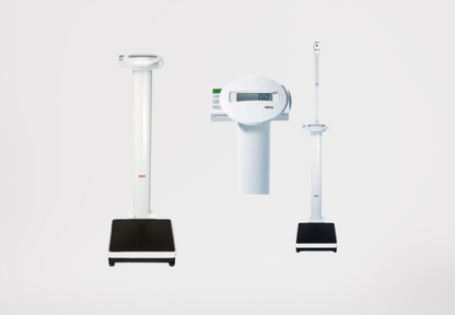 BALANZA ELECTRÓNICA DE COLUMNA CON TALLIMETRO - SECA